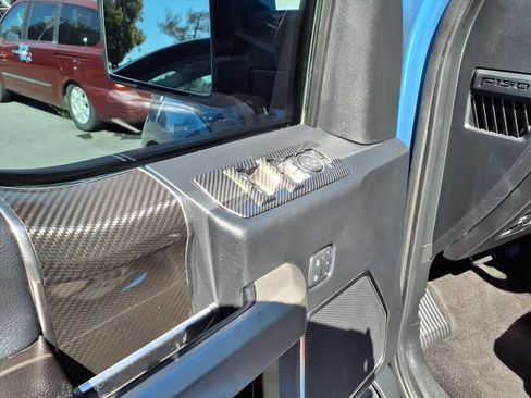 Used 2019 Ford F150 Raptor w/ Equipment Group 802A Luxury AWD/4WD image 12