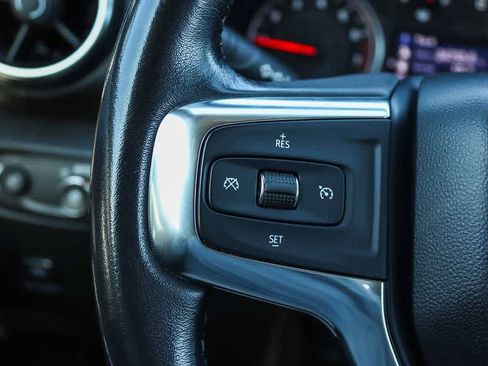 Used 2020 Chevrolet Blazer LT FWD image 22