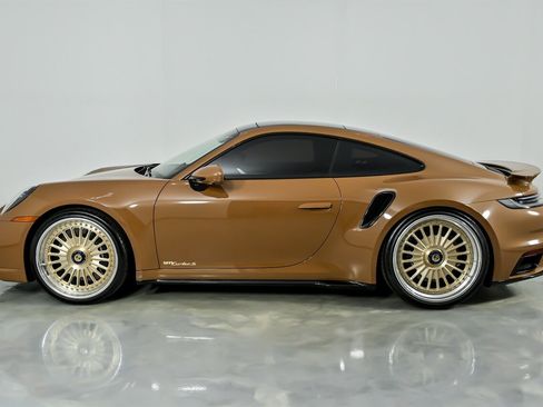 Used 2025 Porsche 911 Turbo S AWD/4WD image 8