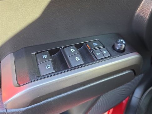 Used 2023 Toyota Tacoma SR5 image 19