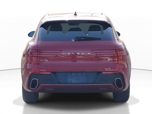 Certified 2024 Genesis GV70 2.5T image 5