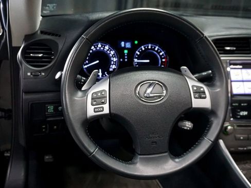 Used 2013 Lexus IS 350C w/ Luxury Pkg RWD image 55