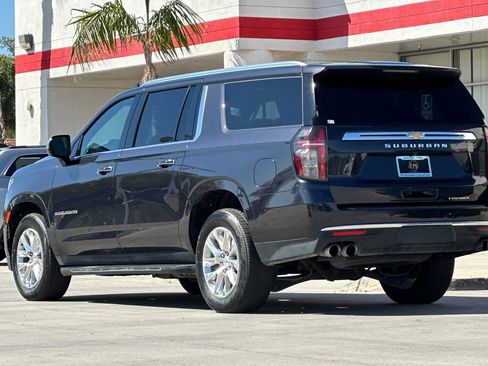 Used 2023 Chevrolet Suburban Premier AWD/4WD image 4