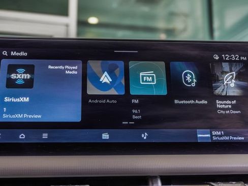 Certified 2025 Hyundai Tucson SEL FWD image 30