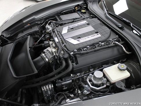 Used 2016 Chevrolet Corvette Z06 w/ 3LZ Preferred Equipment Group RWD image 40