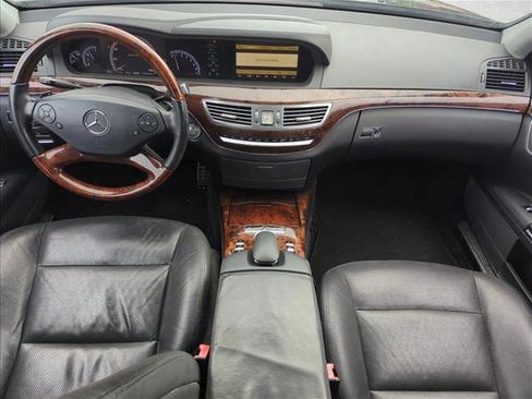 Used 2013 Mercedes-Benz S 550 image 17