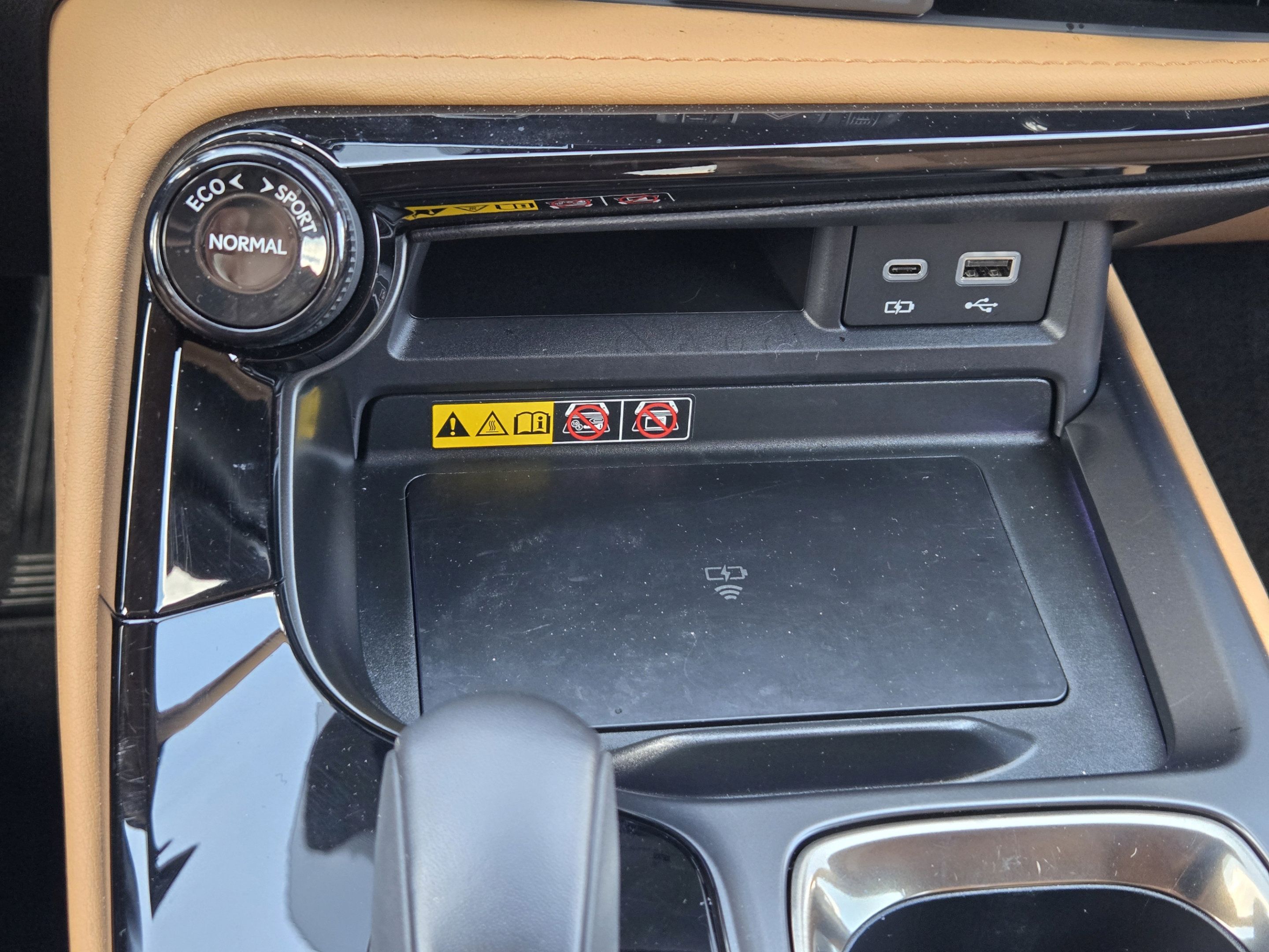 Used 2025 Lexus NX 350 AWD w/ Premium Package image 17