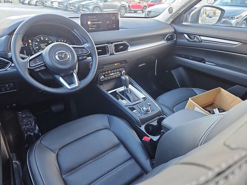 New 2025 MAZDA CX-5 AWD 2.5 S w/ Premium Plus Pkg image 6