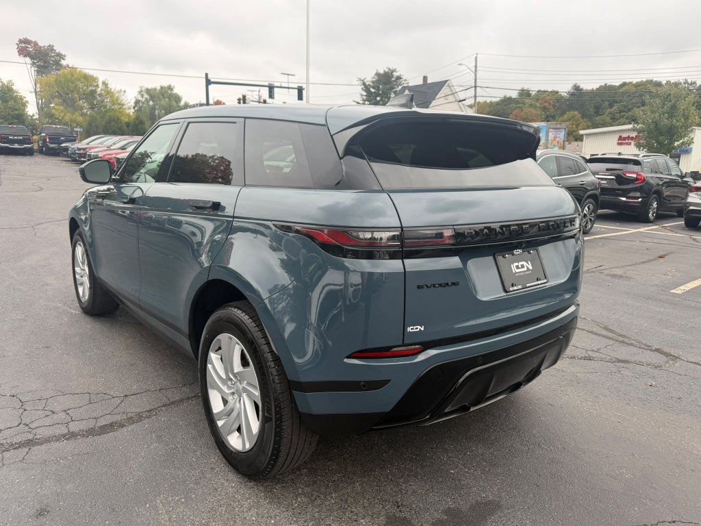Used 2024 Land Rover Range Rover Evoque S AWD/4WD image 3