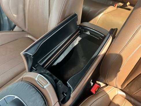 Used 2023 Mercedes-Benz E 350 Sedan image 50