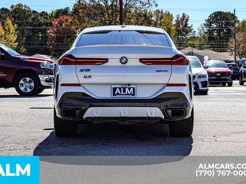 Used 2023 BMW X6 xDrive40i w/ M Sport Package image 12