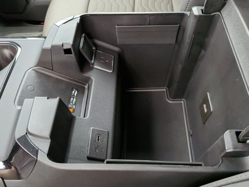 New 2026 Chevrolet Silverado 2500 ZR2 image 34