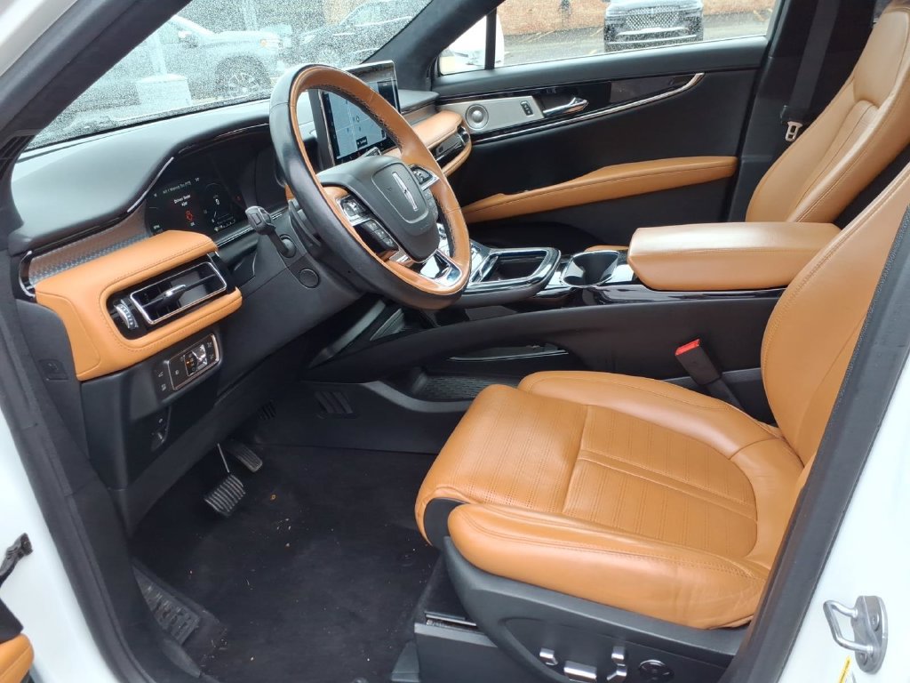 Used 2022 Lincoln Nautilus Black Label AWD/4WD image 10
