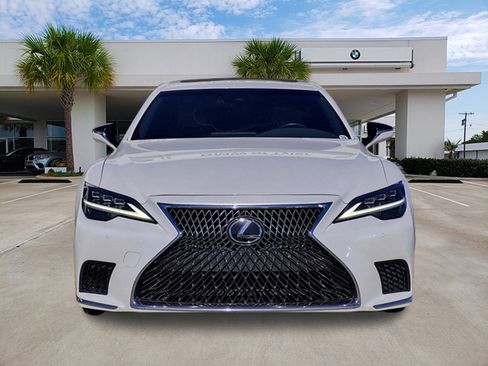 Used 2021 Lexus LS 500 image 2