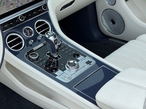 Used 2026 Bentley Continental GTC AWD/4WD image 23