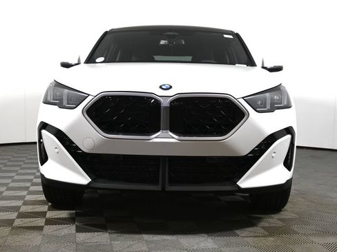 New 2026 BMW X2 xDrive28i w/ Technology Package AWD/4WD image 10