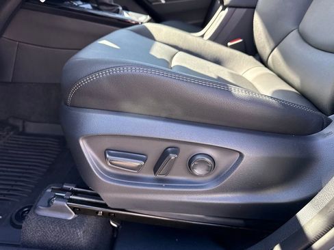 New 2026 Toyota Corolla Cross XLE AWD/4WD image 17