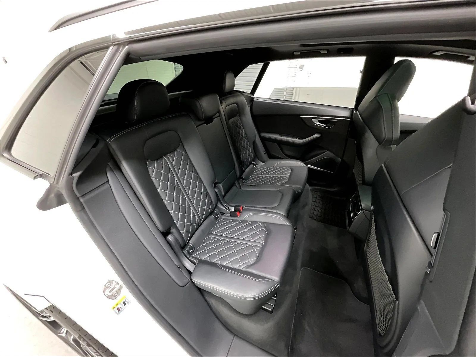 Used 2023 Audi SQ8 Premium Plus AWD/4WD image 15