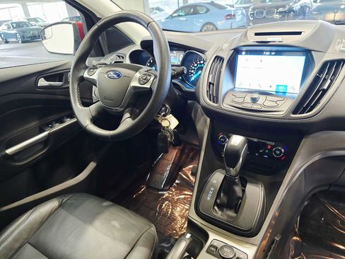 Used 2016 Ford Escape SE w/ Leather Comfort Package AWD/4WD image 26