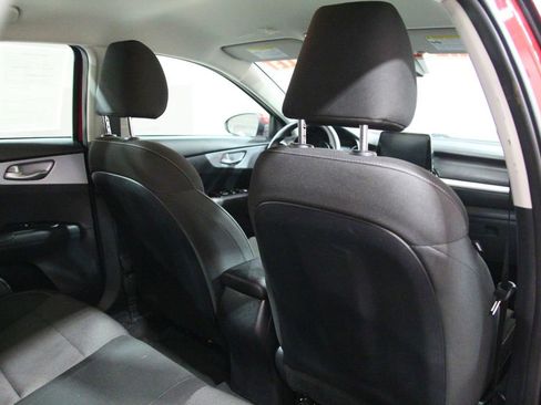 Used 2024 Kia Forte LXS w/ LXS Technology Package FWD image 22