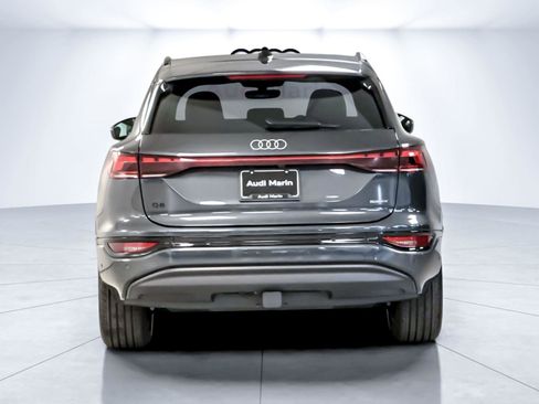 New 2025 Audi Q6 e-tron Premium Plus image 4