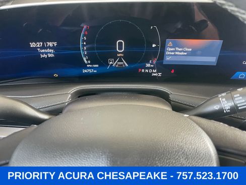 Used 2025 Cadillac XT4 Premium Luxury AWD/4WD image 15