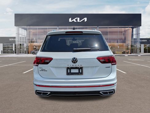 Used 2022 Volkswagen Tiguan SEL R-Line AWD/4WD image 5