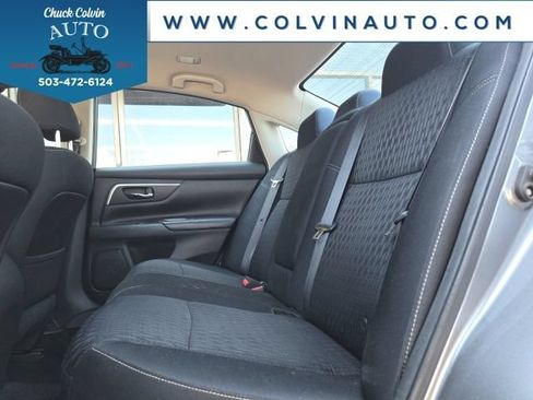 Used 2017 Nissan Altima 2.5 SV FWD image 7