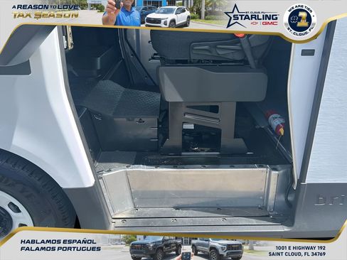 New 2026 Chevrolet Brightdrop 400 image 3