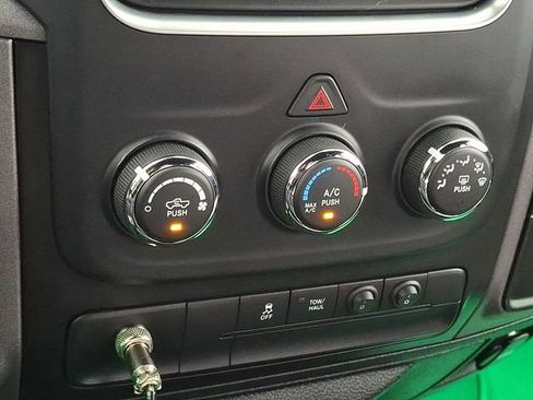 Used 2017 RAM 1500 Express w/ Black Ram 1500 Express Group AWD/4WD image 17