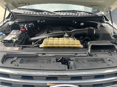 Used 2020 Ford Expedition XLT w/ Equipment Group 201A image 30