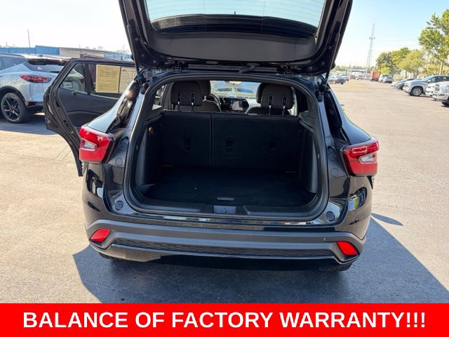 Used 2024 Chevrolet Trax RS w/ Driver Confidence Package FWD image 16
