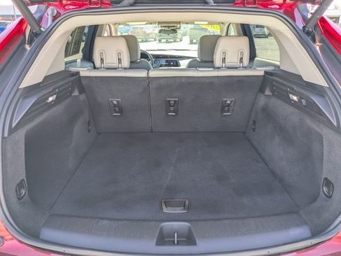 Used 2023 Cadillac XT4 Luxury image 16