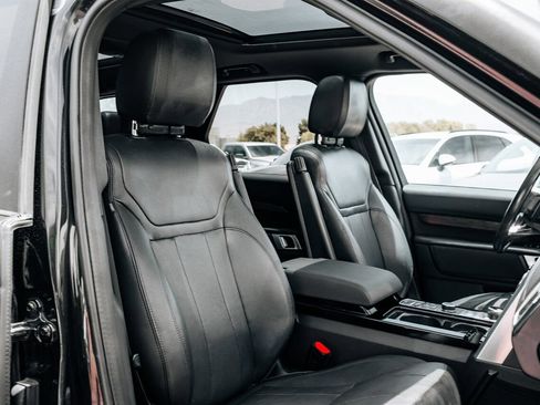 Used 2019 Land Rover Discovery HSE AWD/4WD image 55