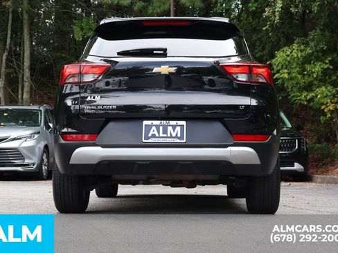 Used 2025 Chevrolet TrailBlazer LT AWD/4WD image 6