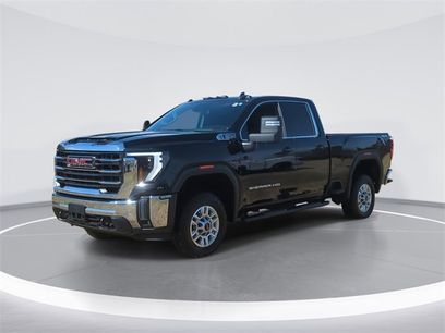 Used 2024 GMC Sierra 2500 SLE w/ SLE Convenience Package