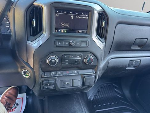 Used 2025 Chevrolet Silverado 3500 W/T w/ WT Convenience Package AWD/4WD image 32