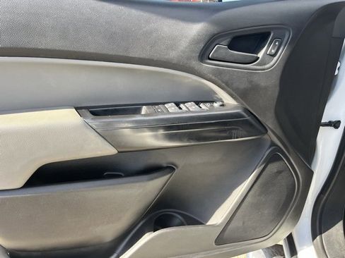 Used 2021 Chevrolet Colorado W/T w/ Custom Special Edition image 11