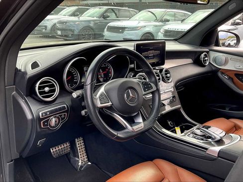 Used 2019 Mercedes-Benz GLC 43 AMG 4MATIC image 17