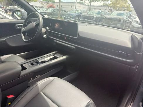 Used 2023 Hyundai Ioniq 6 SEL RWD image 14