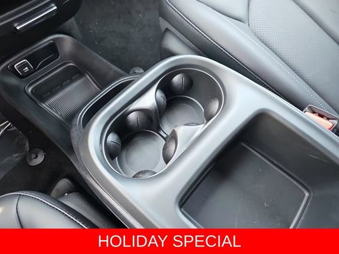 New 2025 Chrysler Pacifica Select image 25