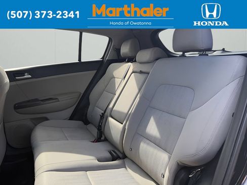 Used 2020 Kia Sportage LX FWD image 11