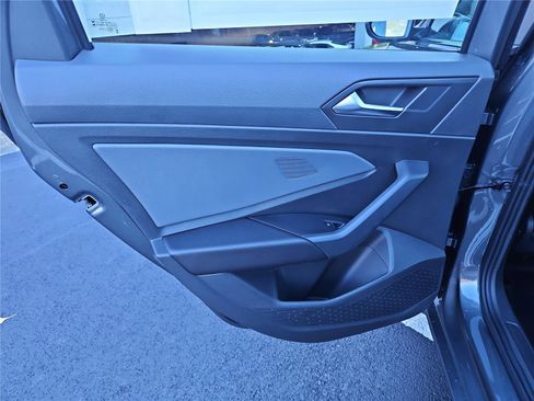 New 2026 Volkswagen Jetta SE image 24