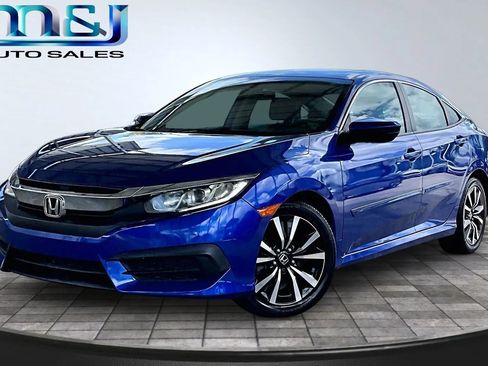 Used 2017 Honda Civic EX image 1