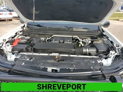 Certified 2023 Chevrolet Colorado Z71 w/ Z71 Convenience Package 2 image 29