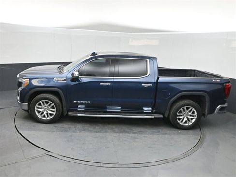 Used 2022 GMC Sierra 1500 SLT w/ SLT Premium Package image 33