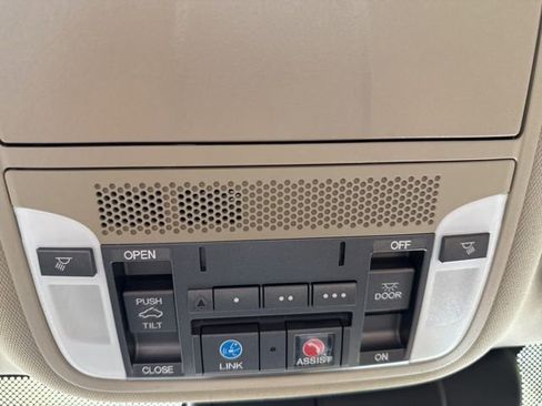 Used 2020 Acura TLX V6 SH-AWD w/ Advance Package image 35