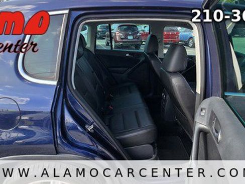Used 2013 Volkswagen Tiguan S image 21