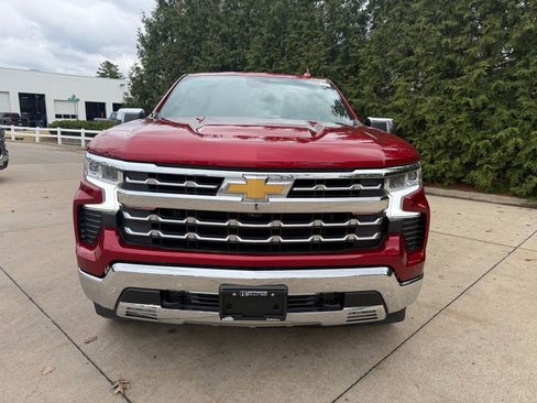 Used 2022 Chevrolet Silverado 1500 LTZ w/ LTZ Premium Package image 6