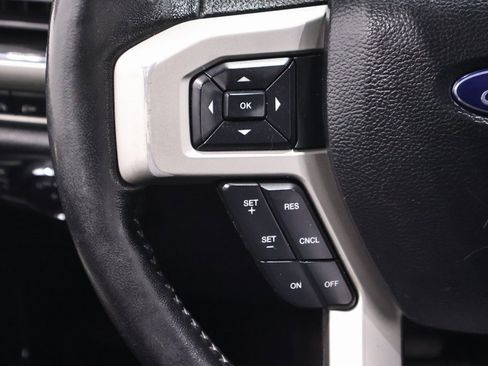 Certified 2019 Ford F250 Lariat w/ Lariat Ultimate Package image 26